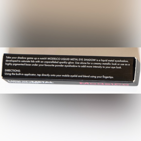 ModelCo Liquid Metal Eyeshadow - Champagne - Picture 3 of 3